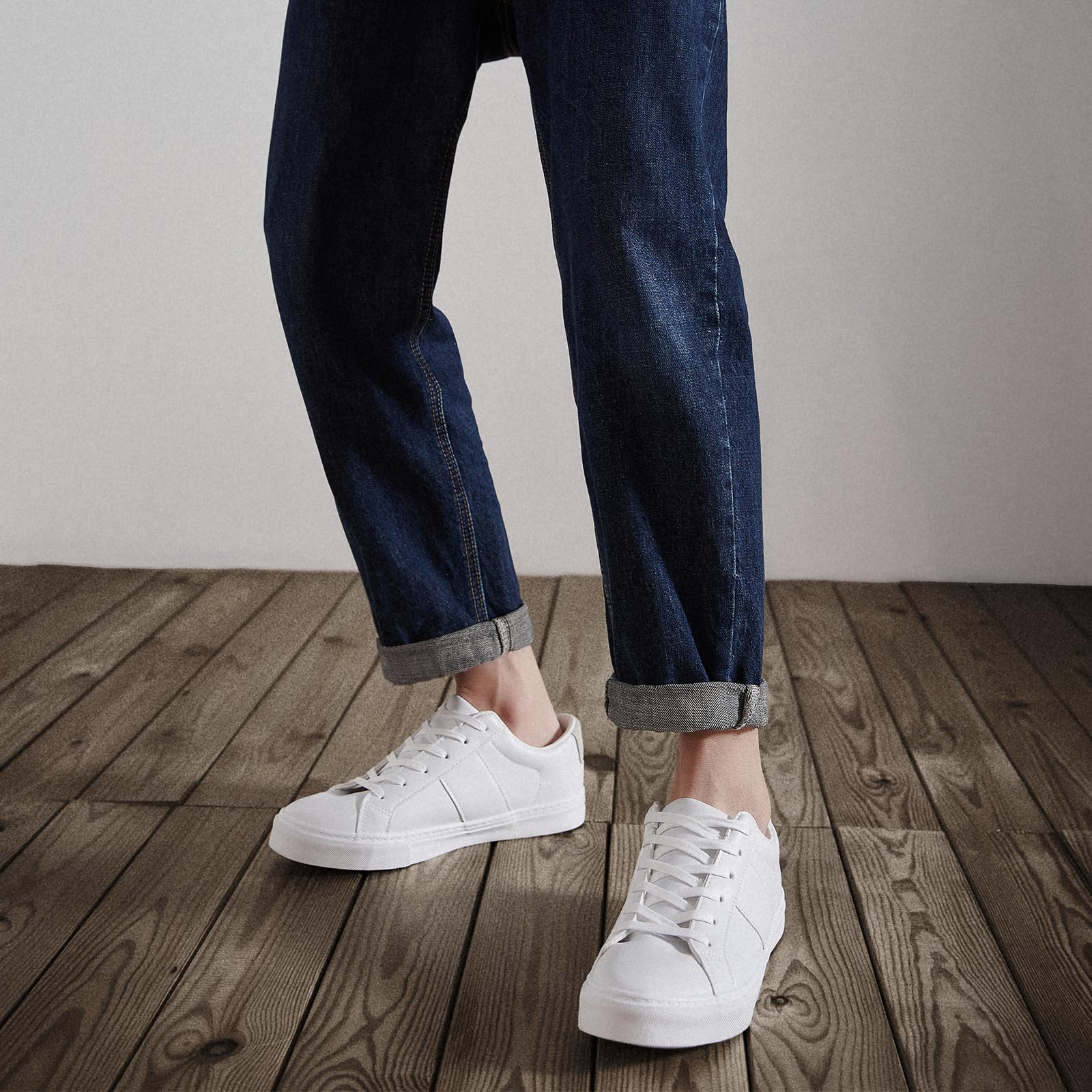 ZGR Men's White Casual Sneakers