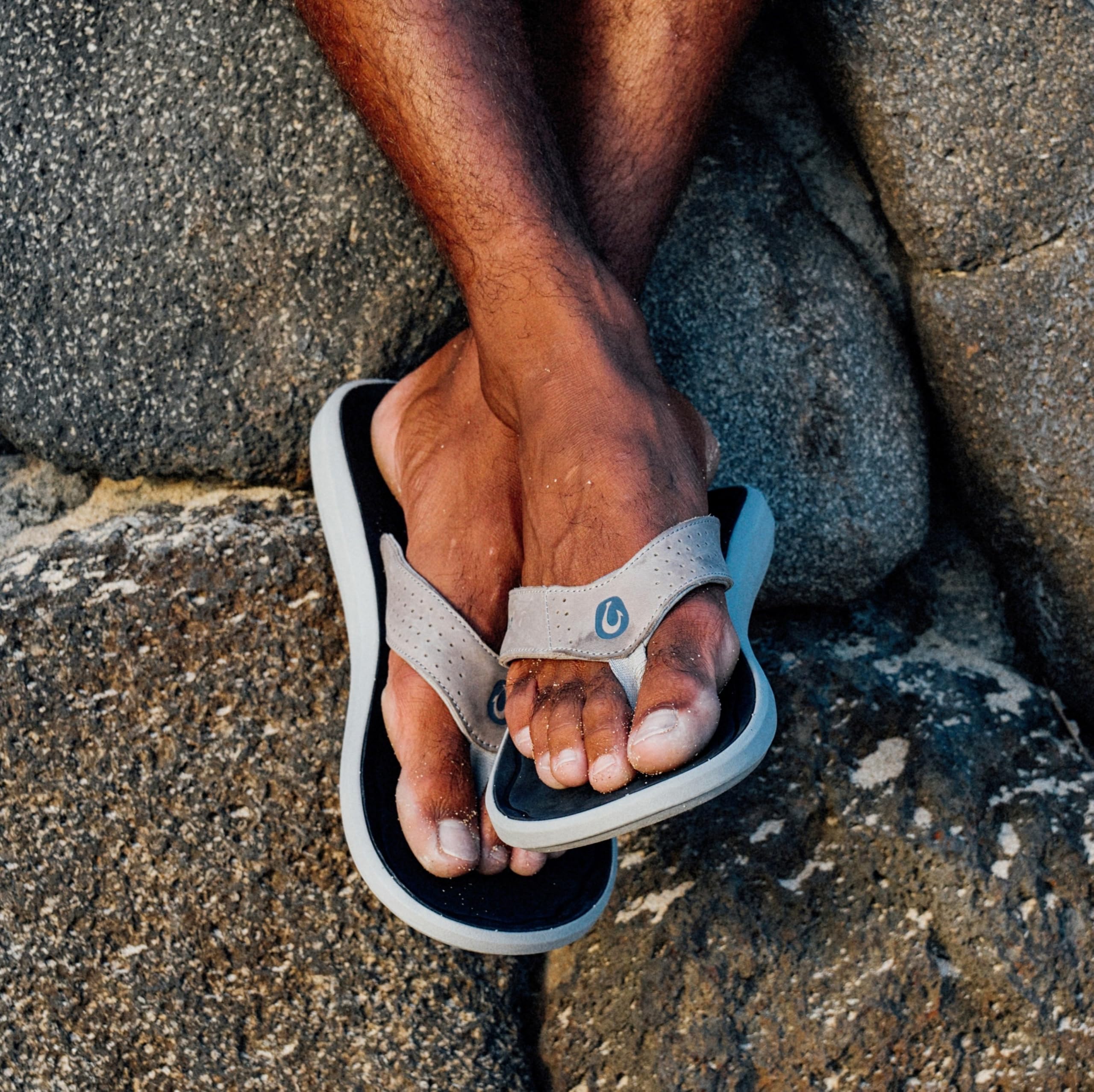 OLUKAI Pili Men's Leather Sandals